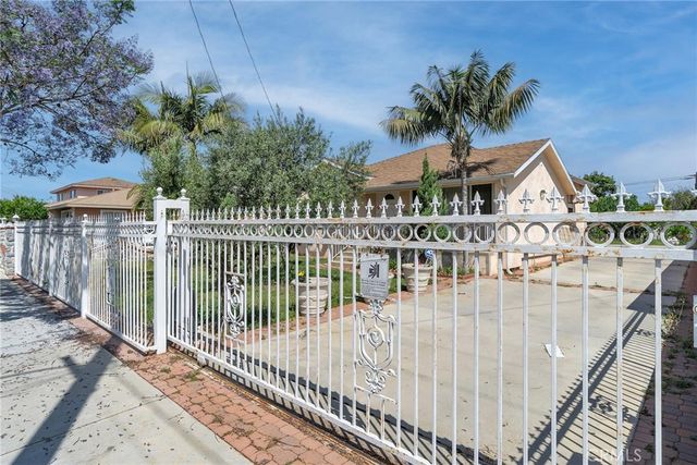 4129 W 134th Front, Hawthorne, CA 90250