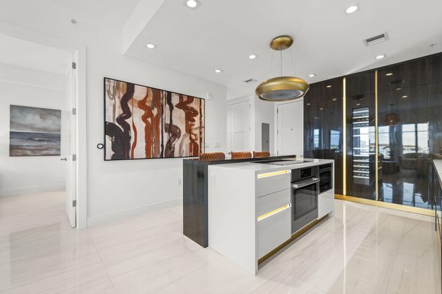 155 E Boca Raton Road 919, Boca Raton, FL 33432