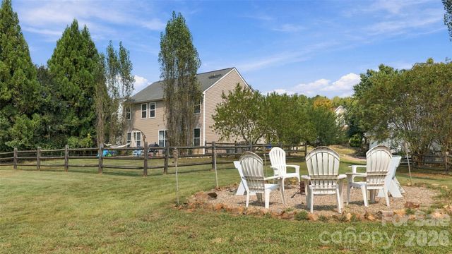 915 Rocky Meadows Lane, Concord, NC 28025