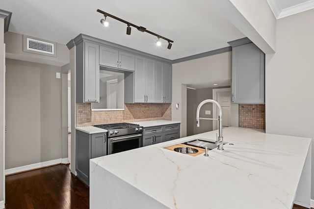 3514 Corondo Court, West University Place, TX 77005
