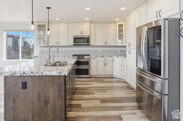 2262 S MAVERICK RD, Saratoga Springs, UT 84045