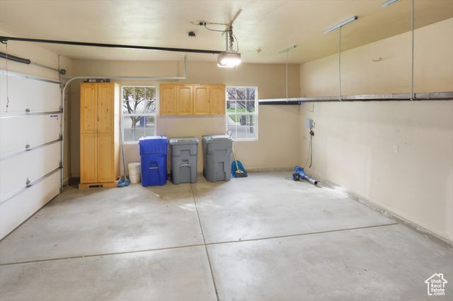 2262 S MAVERICK RD, Saratoga Springs, UT 84045