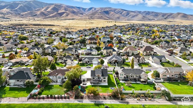 2262 S MAVERICK RD, Saratoga Springs, UT 84045