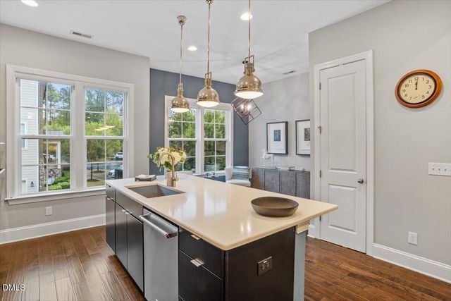 887 Wake Towne Drive, Raleigh, NC 27609