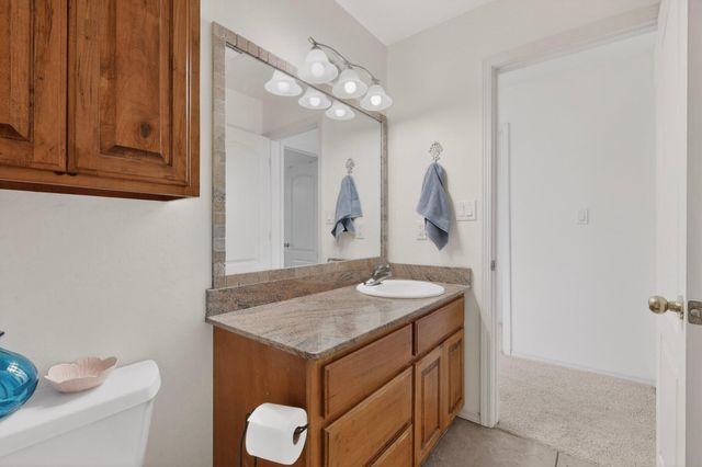 4736 Spanish Sun Avenue NE, Albuquerque, NM 87110