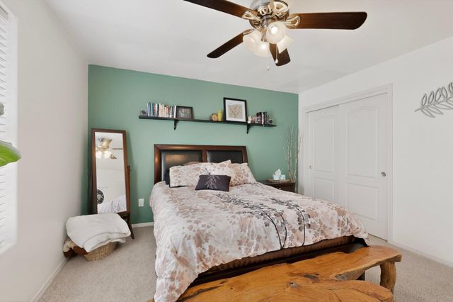 4736 Spanish Sun Avenue NE, Albuquerque, NM 87110
