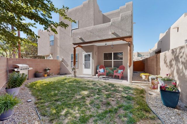 4736 Spanish Sun Avenue NE, Albuquerque, NM 87110