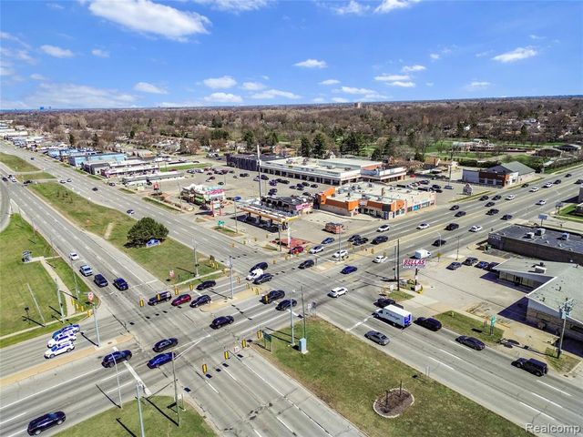 2028 N Telegraph Road, Dearborn, MI 48128