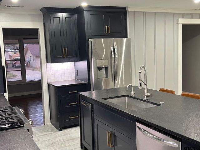 4119 Birdwell Drive, Tyler, TX 75703