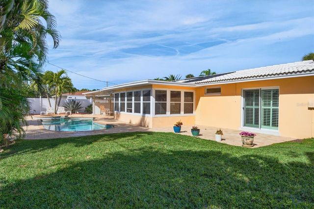 104 22ND STREET, Belleair Beach, FL 33786