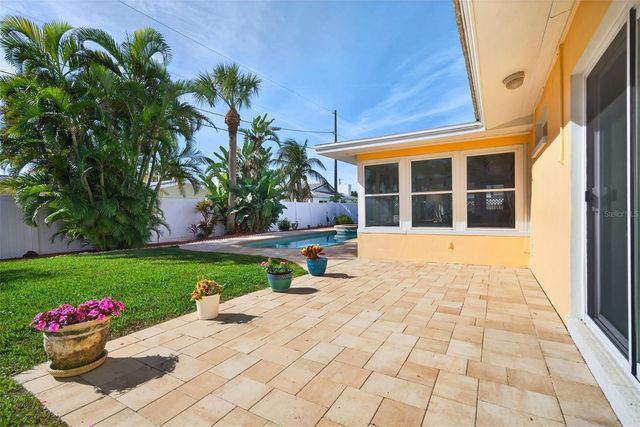 104 22ND STREET, Belleair Beach, FL 33786