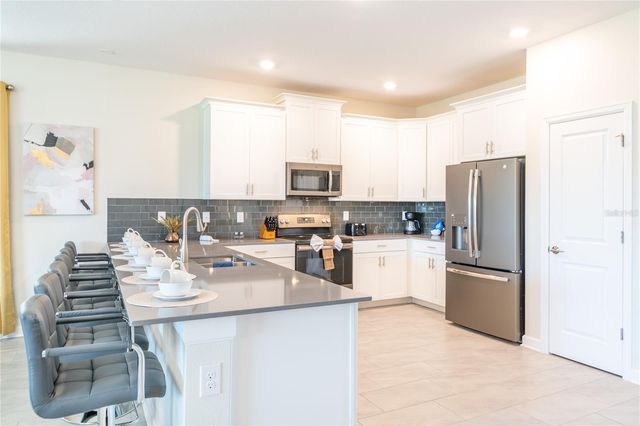 8888 CABOT CLIFFS DRIVE, Davenport, FL 33896