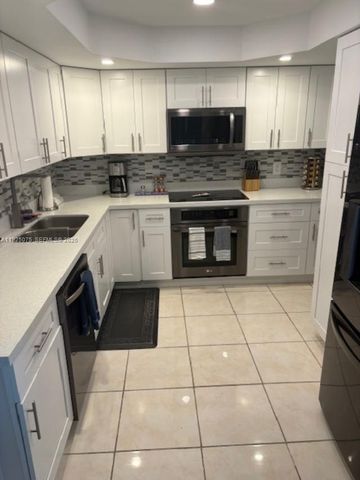 9273 Collins Ave 407, Surfside, FL 33154