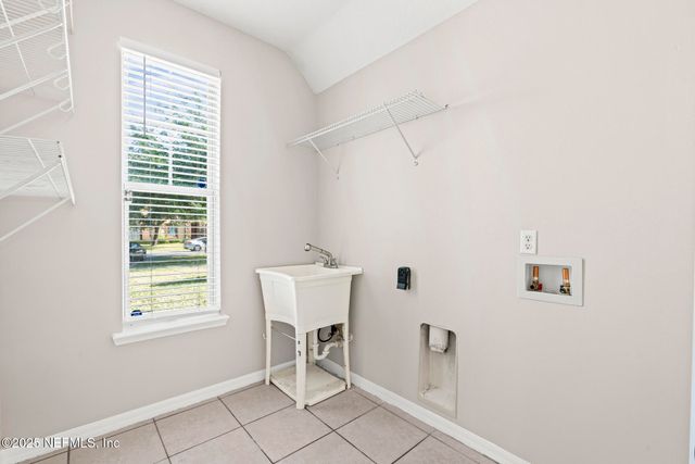 402 HEARTHSIDE Court, Orange Park, FL 32065