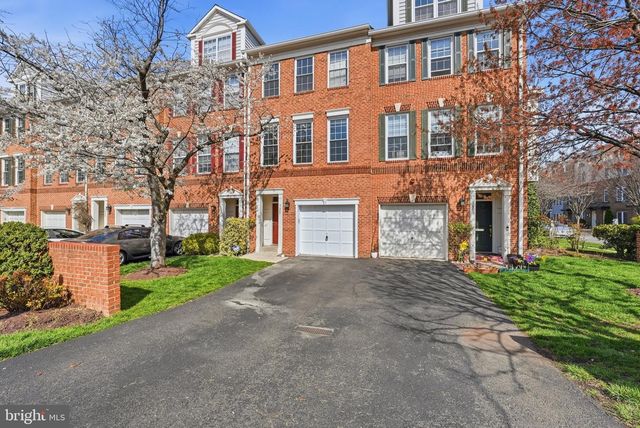 3605 12TH ST S, Arlington, VA 22204