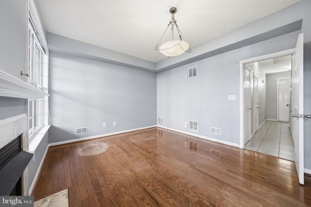 3605 12TH ST S, Arlington, VA 22204