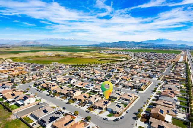 2409 Tulip Dr, Perris, CA 92570