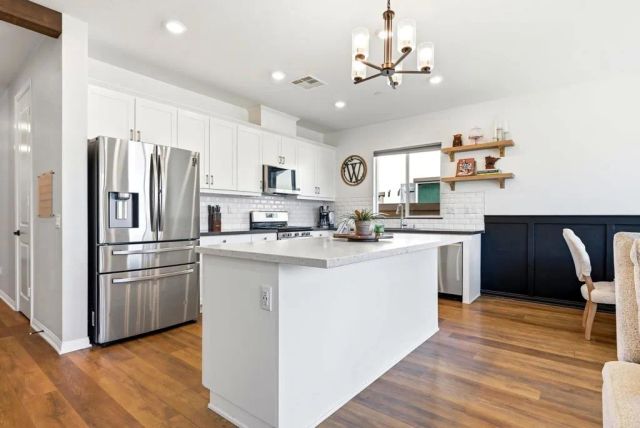 2409 Tulip Dr, Perris, CA 92570