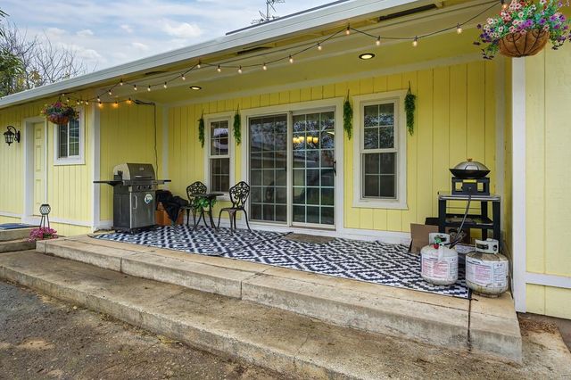 12156 Scott Grant Rd, Marysville, CA 95901