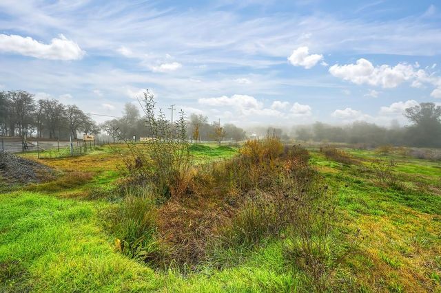 12156 Scott Grant Rd, Marysville, CA 95901