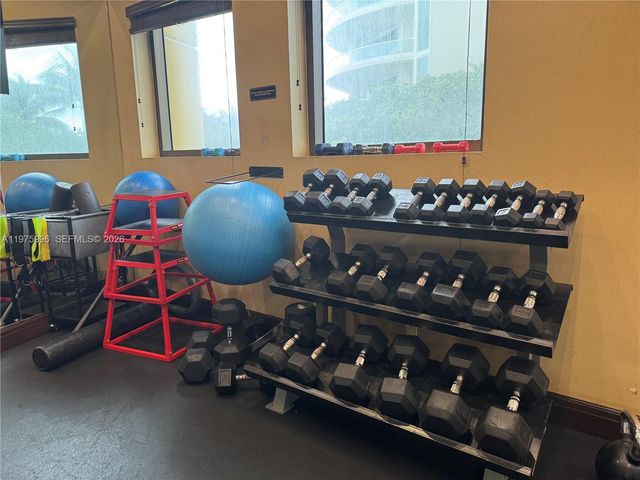 16275 Collins Ave 904, Sunny Isles Beach, FL 33160