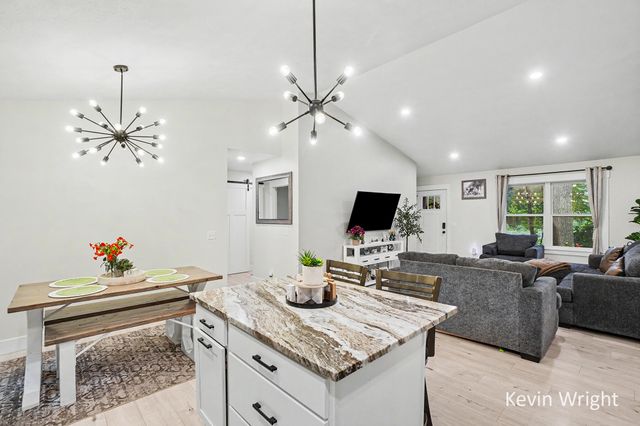 2848 Farr Road, Fruitport Twp, MI 49415