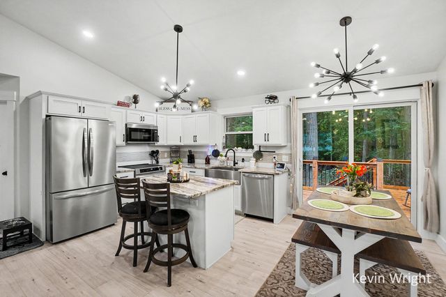 2848 Farr Road, Fruitport Twp, MI 49415