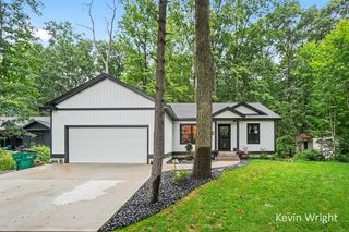 2848 Farr Road, Fruitport Twp, MI 49415