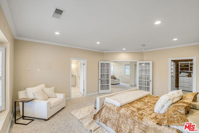 3690 Crownridge Drive, Sherman Oaks, CA 91403