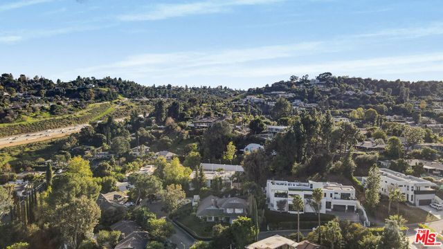 3690 Crownridge Drive, Sherman Oaks, CA 91403