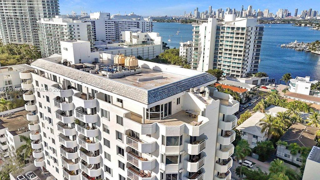 1621 Bay Rd PH1, Miami Beach, FL 33139