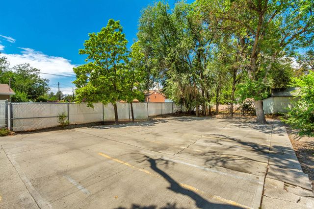 571 E 100 N, Provo, UT 84606