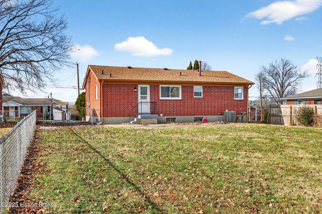 6807 Rock Forest Dr, Louisville, KY 40219