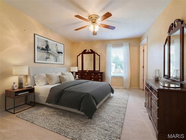 3017 Valley Vista Drive, St Peters, MO 63376