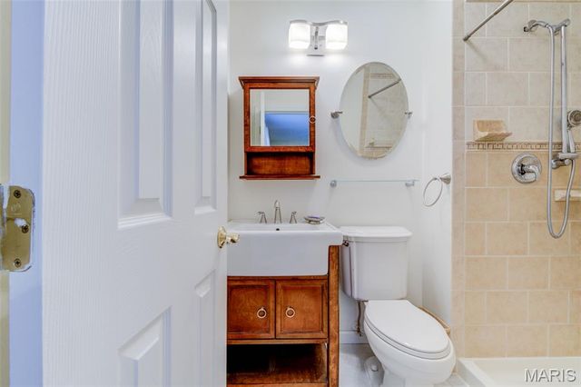 3017 Valley Vista Drive, St Peters, MO 63376