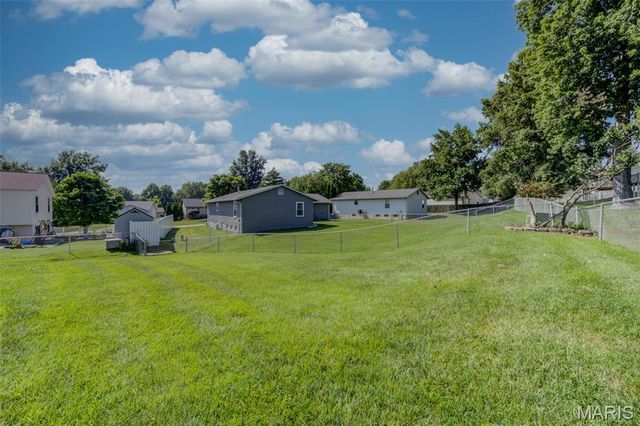 3017 Valley Vista Drive, St Peters, MO 63376