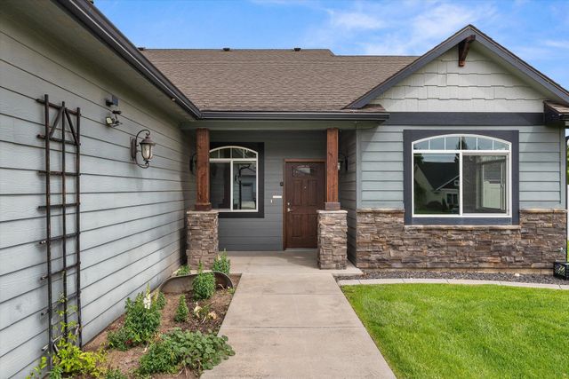 7604 N E St, Spokane, WA 99208
