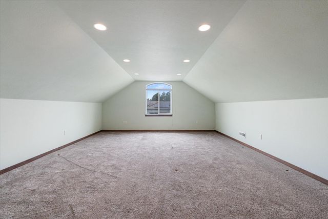 7604 N E St, Spokane, WA 99208