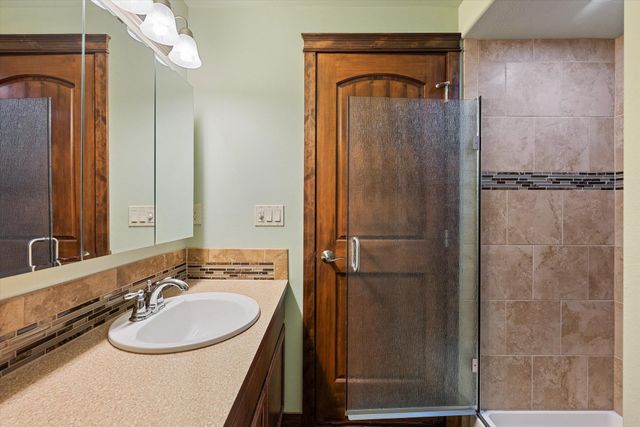 7604 N E St, Spokane, WA 99208