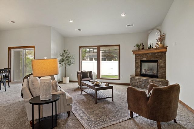 7604 N E St, Spokane, WA 99208