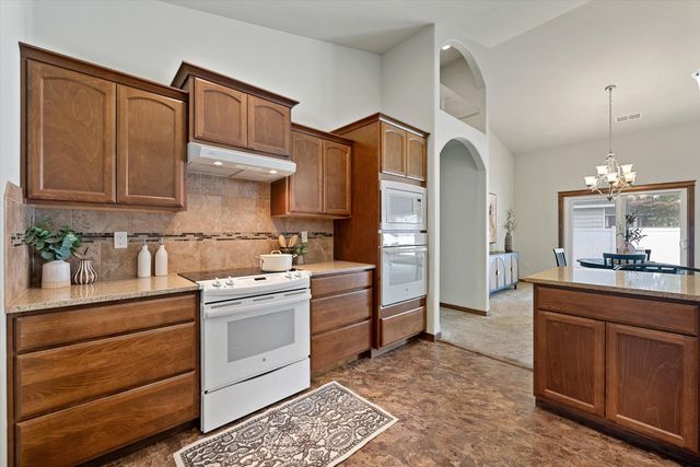 7604 N E St, Spokane, WA 99208