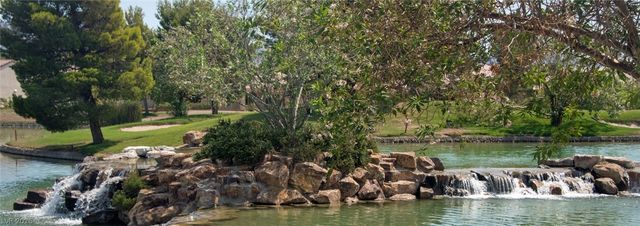 2105 Bay Thrush Way, North Las Vegas, NV 89084