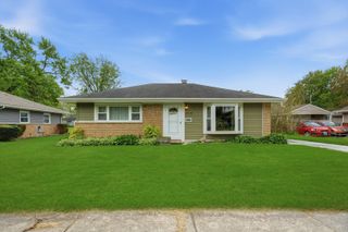315 Sauganash Street, Park Forest, IL 60466