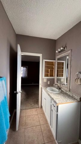 3028 S Don Luciano Road SW, Albuquerque, NM 87121