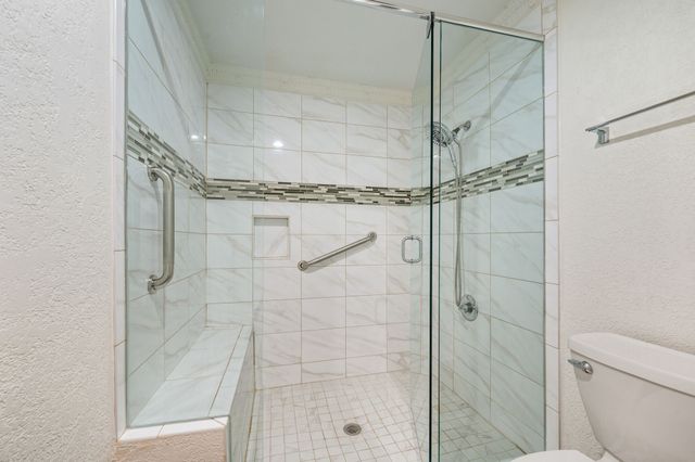 1200 Circle Lane, Bedford, TX 76022