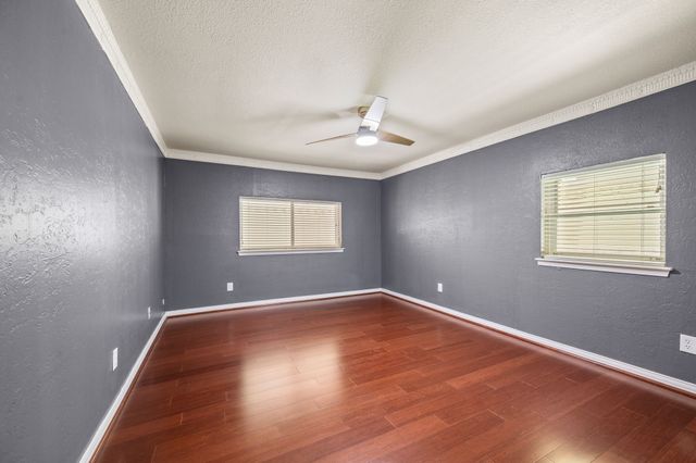 1200 Circle Lane, Bedford, TX 76022