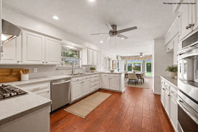 1200 Circle Lane, Bedford, TX 76022