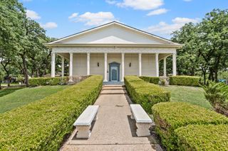 1200 Circle Lane, Bedford, TX 76022