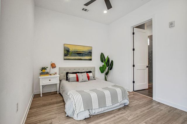 2804 S 1st ST 1108, Austin, TX 78704