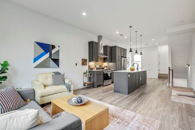 2804 S 1st ST 1108, Austin, TX 78704